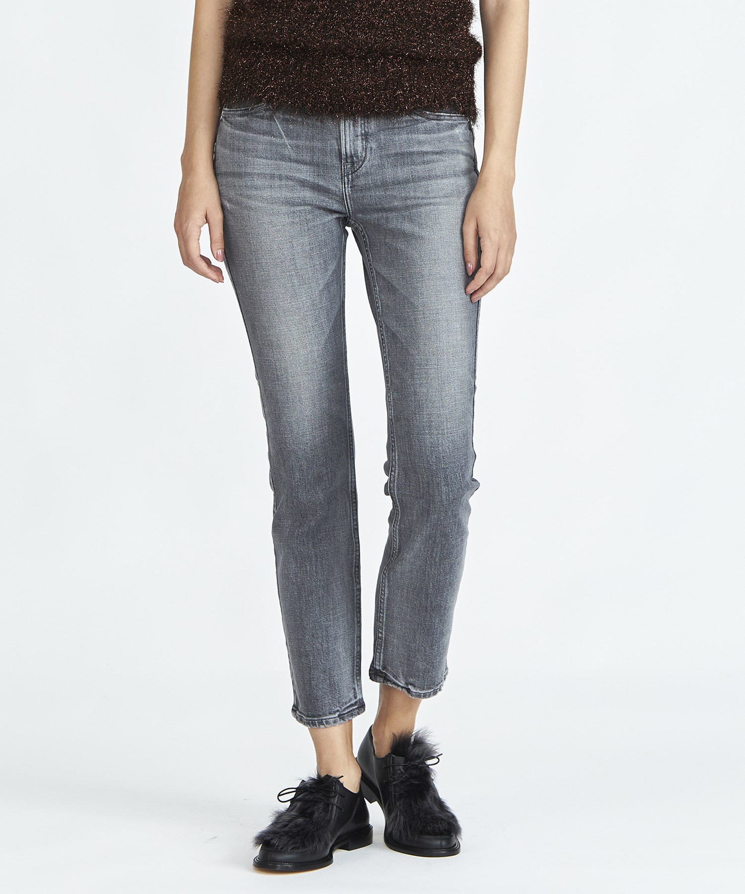 upper hights / THE ELENA スリムストレート デニムパンツ | chicshabu.com