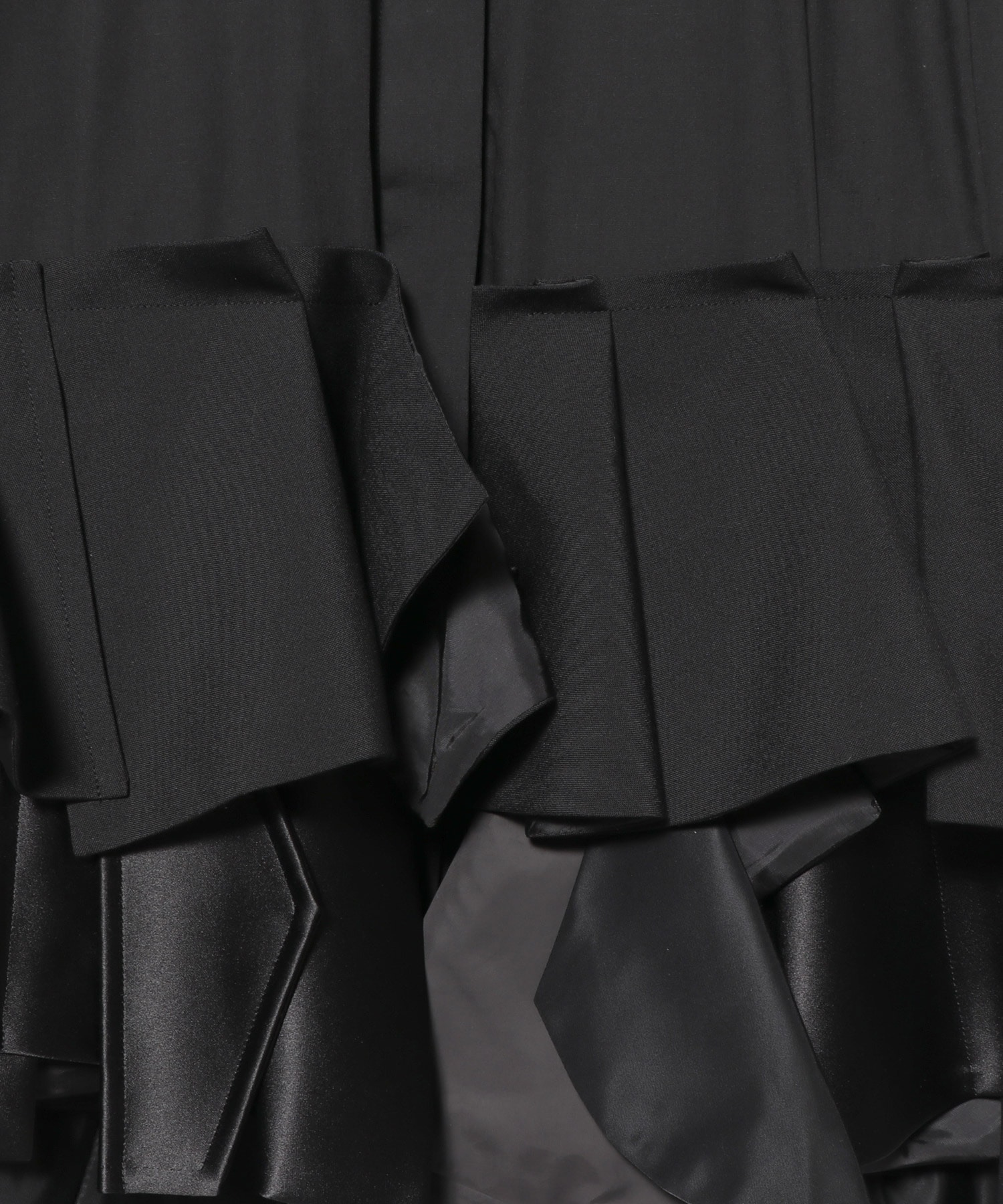 コットンフリルコンビシャツワンピース 純正早割 sacai ニットフリルワンピース ひざ丈ワンピース