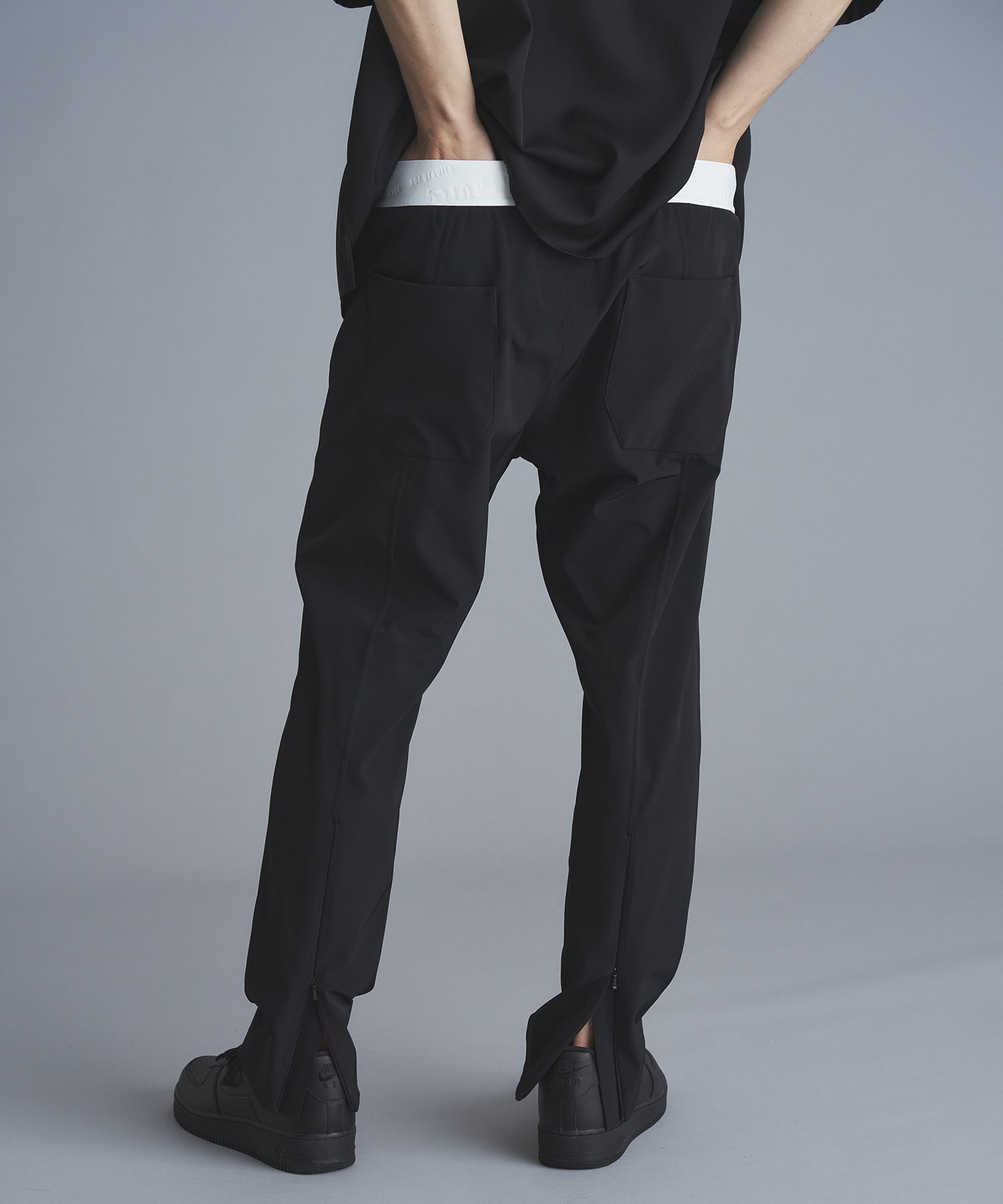 はシンプル パンツ onegravity / ”Track Pants” トラックパンツ