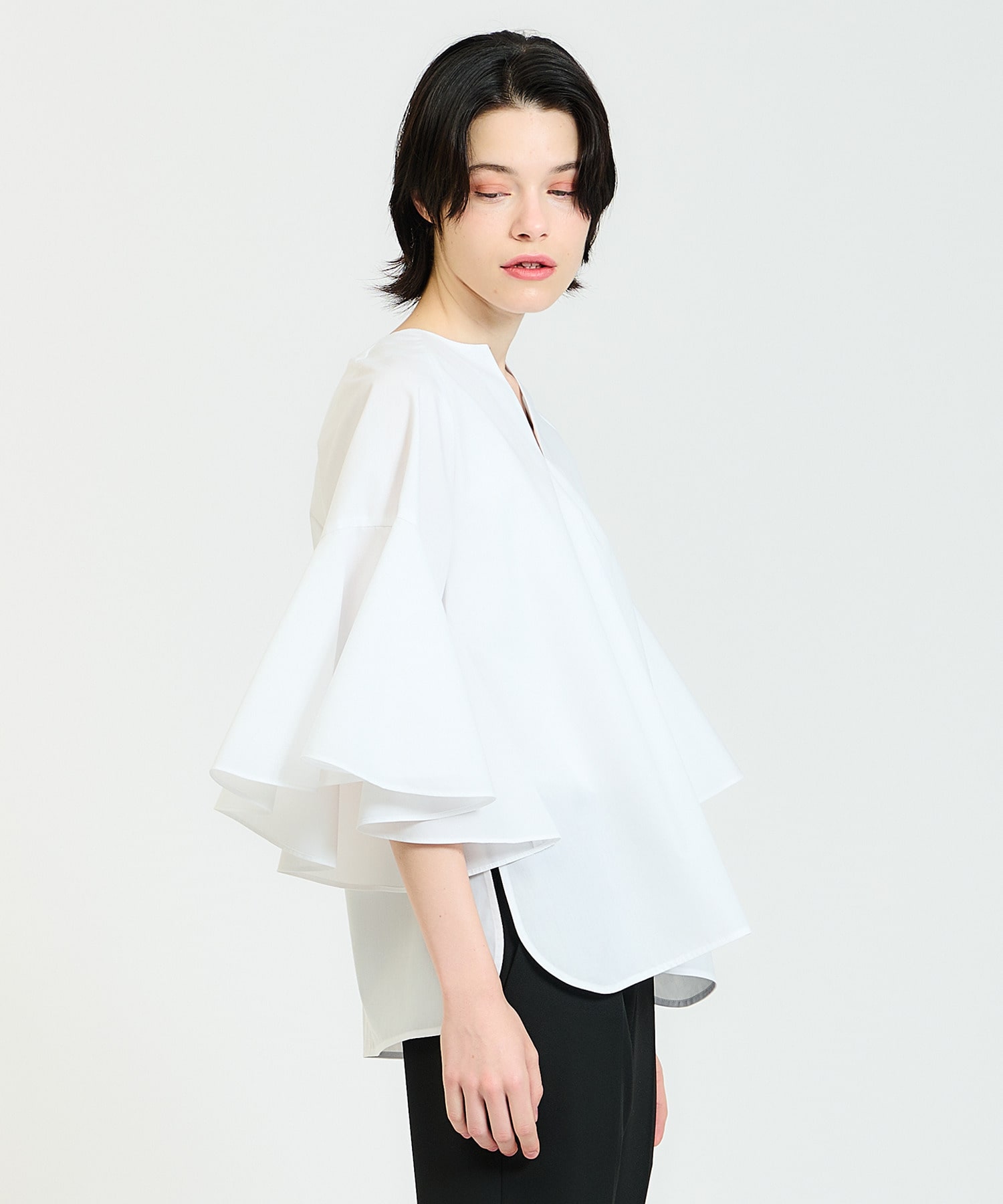ESTNATION / スリーブラッフルブラウス《ONLINE EXCLUSIVE 