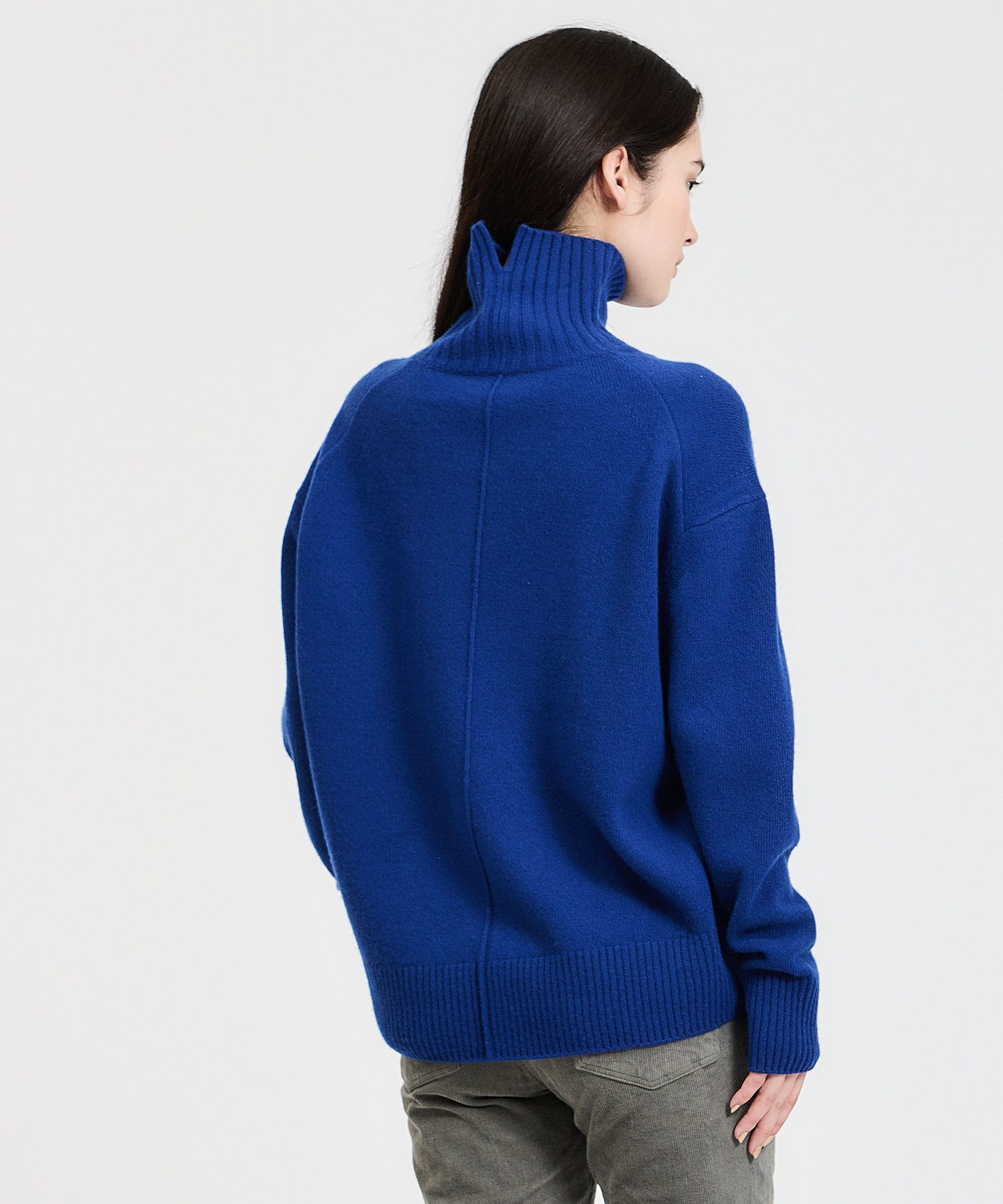 ウールカシミヤハイネックニット《ONLINE EXCLUSIVE》
