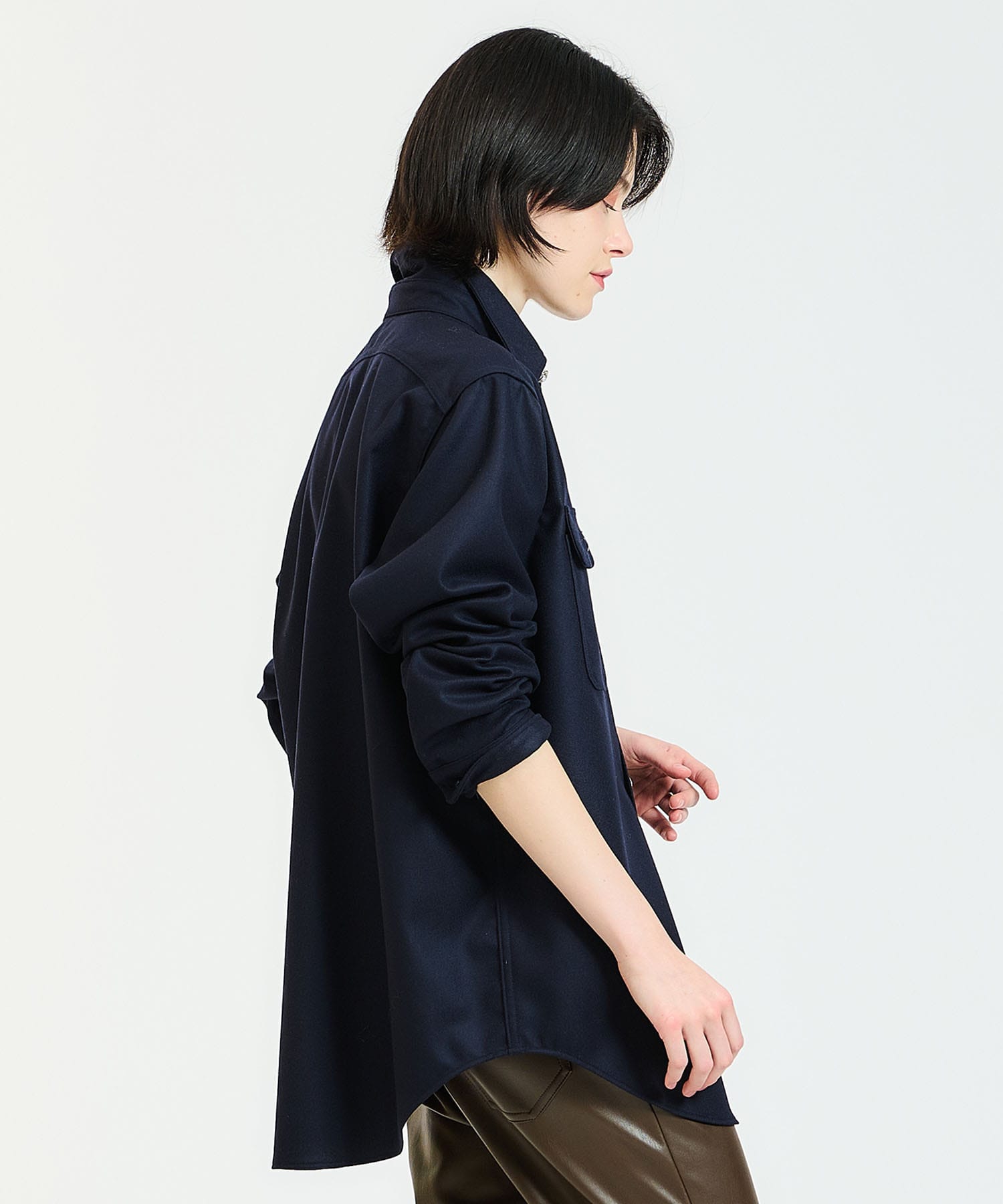 MADISONBLUE / 