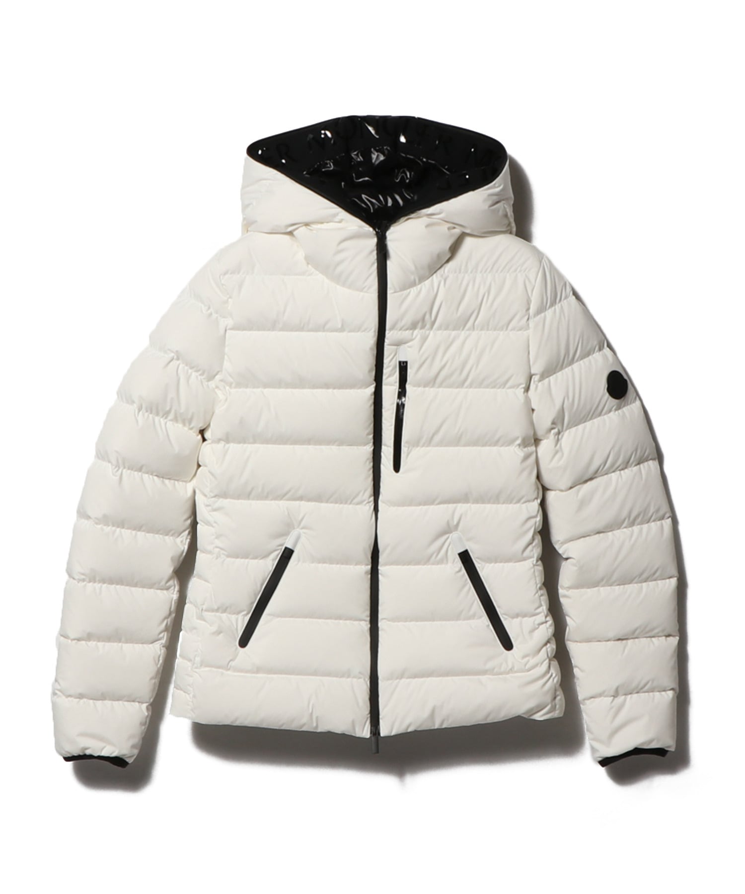 定価２５万　ESTNATION  MONCLER MONTGE