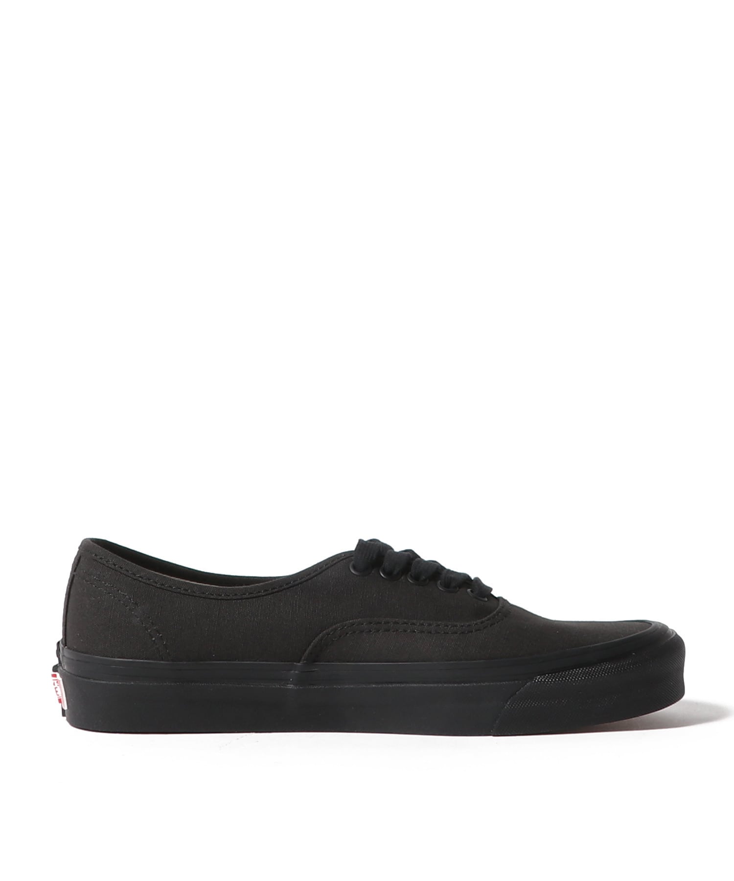 Vans authentic hotsell black 38
