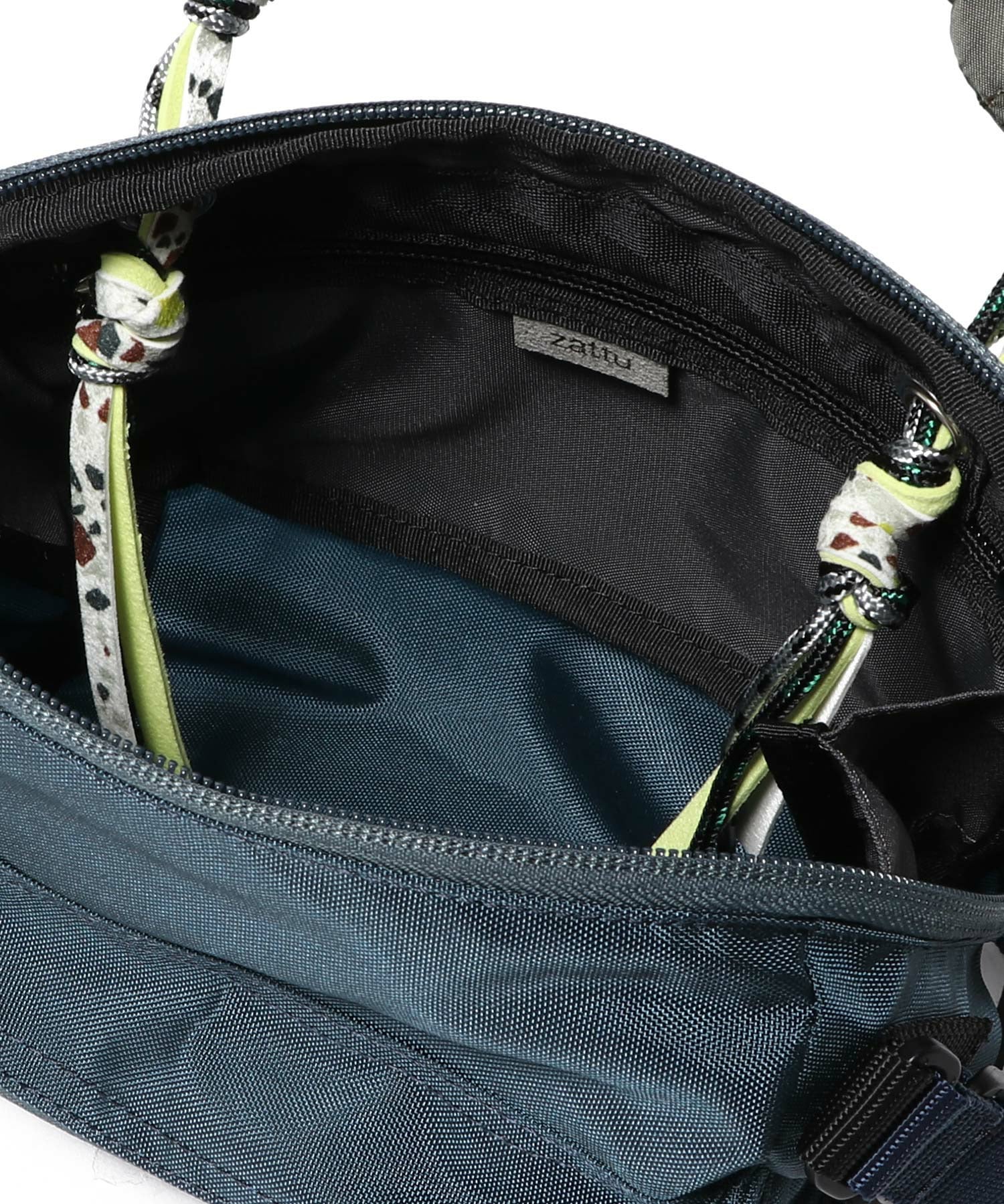 COBI LQ ショルダーバッグ