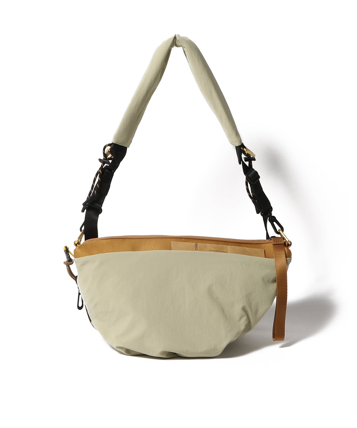 ORNE ROBIN BEIGE　ボディバッグ