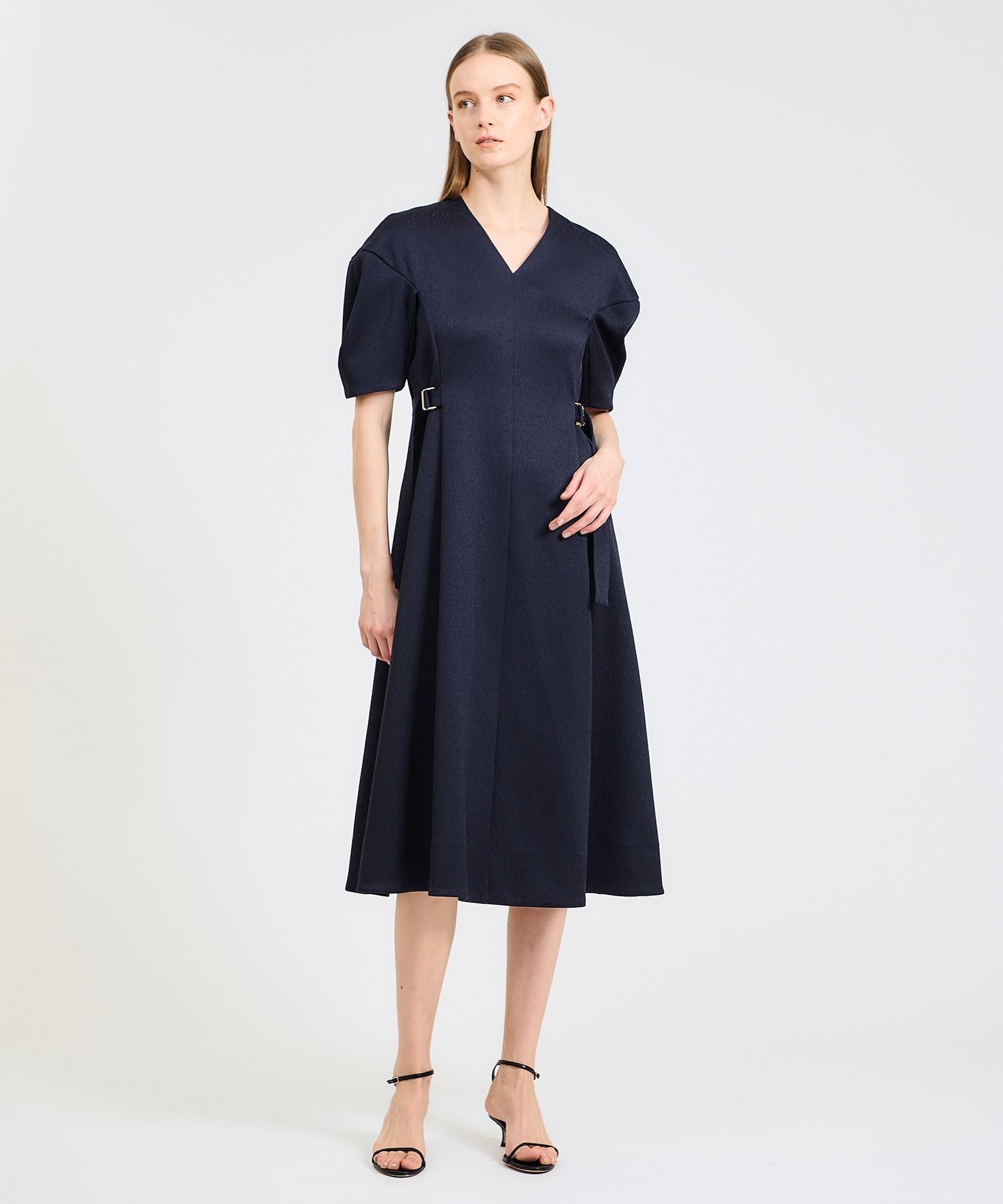 ESTNATION / Vネックパフスリーブワンピース|ESTNATION ONLINE STORE ESTNATION / Vネックパフスリーブワンピース|ESTNATION ONLINE STORE