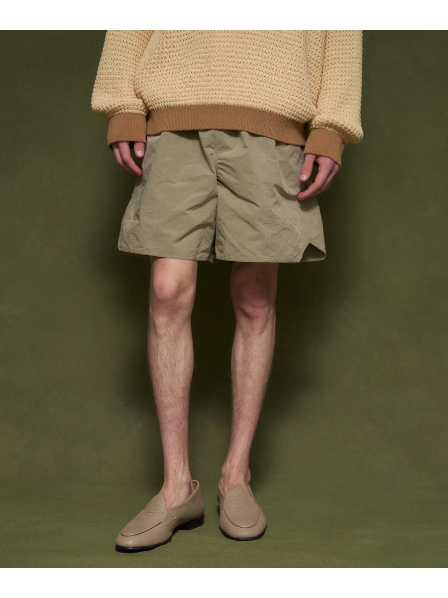 トレーニングショーツ