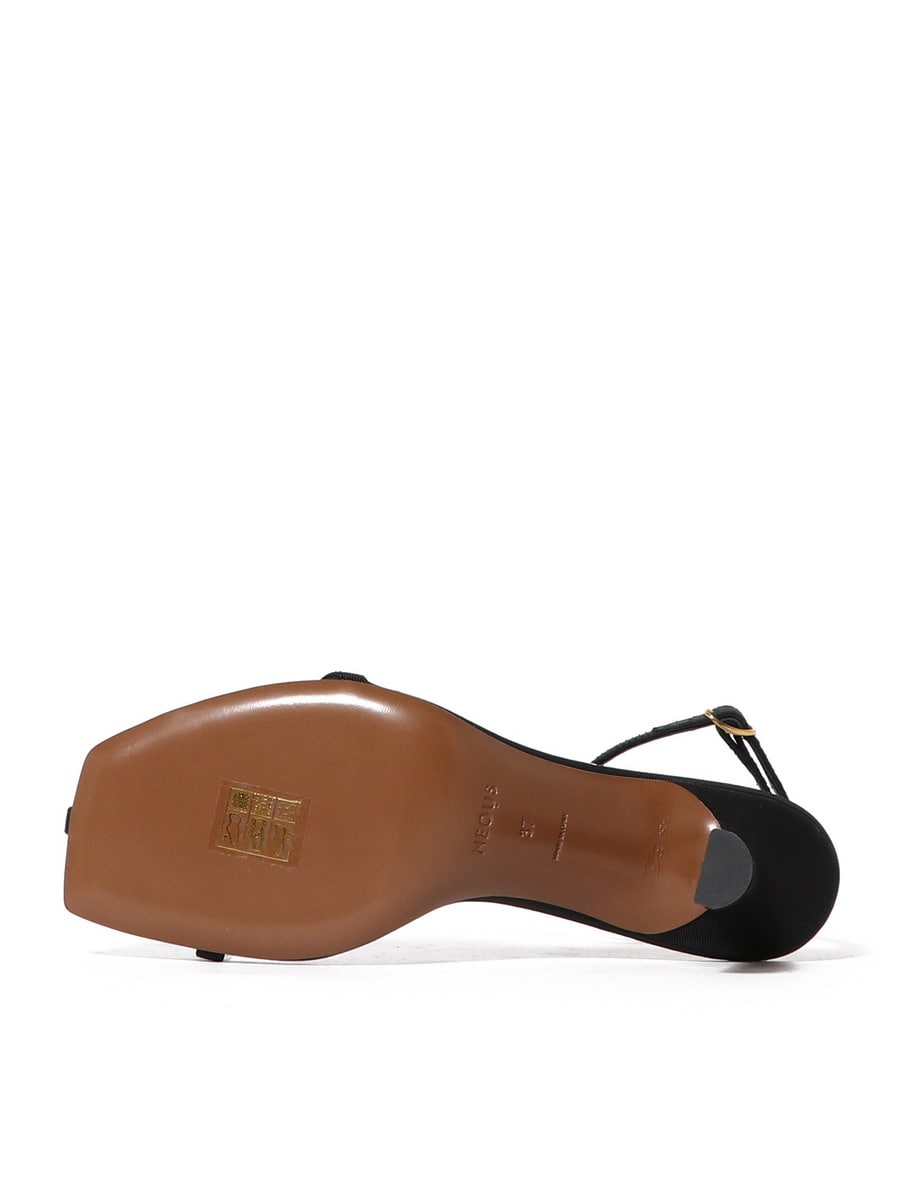 【関税込み】NEOUS シルバー Jumel ヒールサンダル NEOUS / JUMEL サンダル｜ESTNATION ONLINE STORE