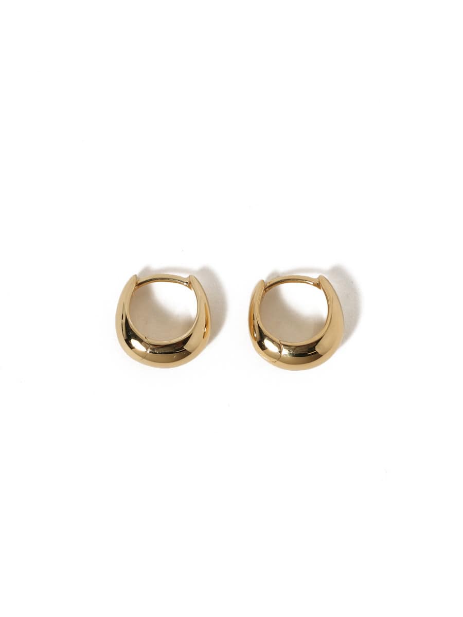 TOM WOOD / ICE HUGGIES GOLD ピアス|ESTNATION ONLINE STORE TOM WOOD / ICE HUGGIES GOLD ピアス|ESTNATION ONLINE STORE
