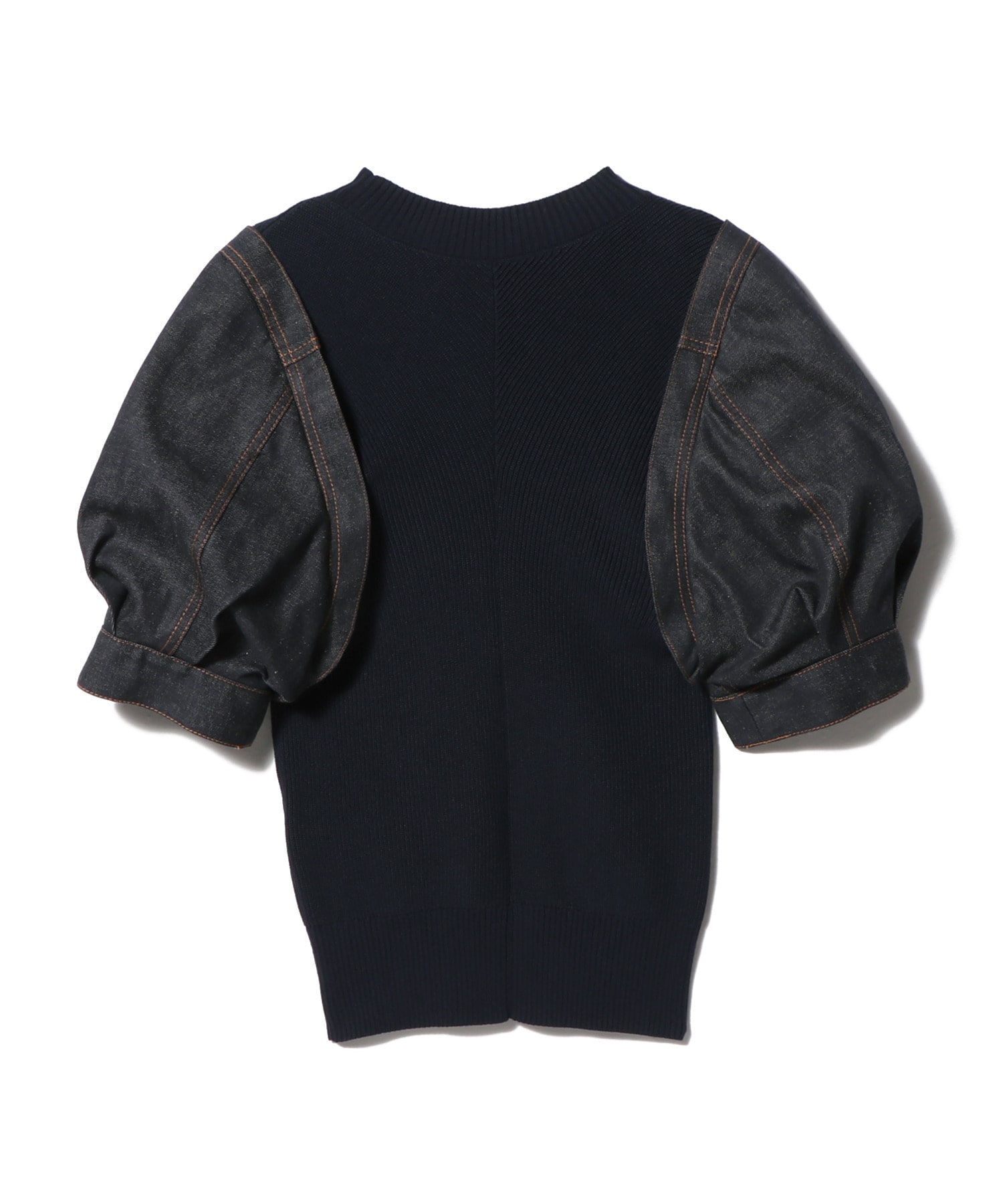 sacai＞アシンメトリーヘム シャツ WHITE | sacai Gonz Denim Jacket black サイズ2 | ジャケット・アウター | サカイ