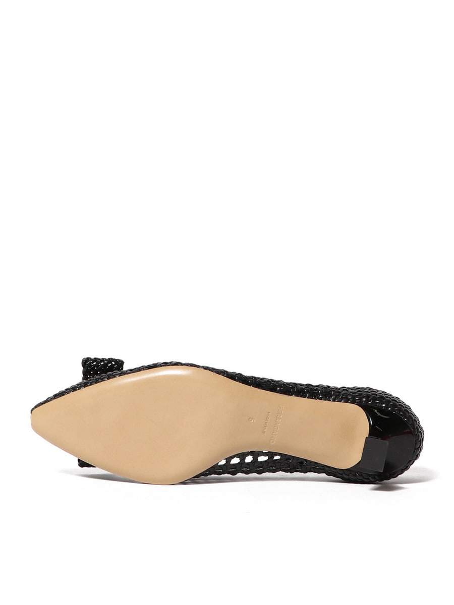 Salvatore Ferragamo / ZELMA オーナメント パンプス｜ESTNATION
