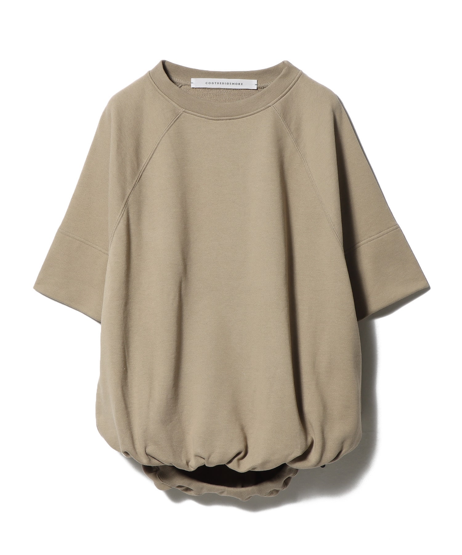  LILLYANA PUFFY Tシャツ