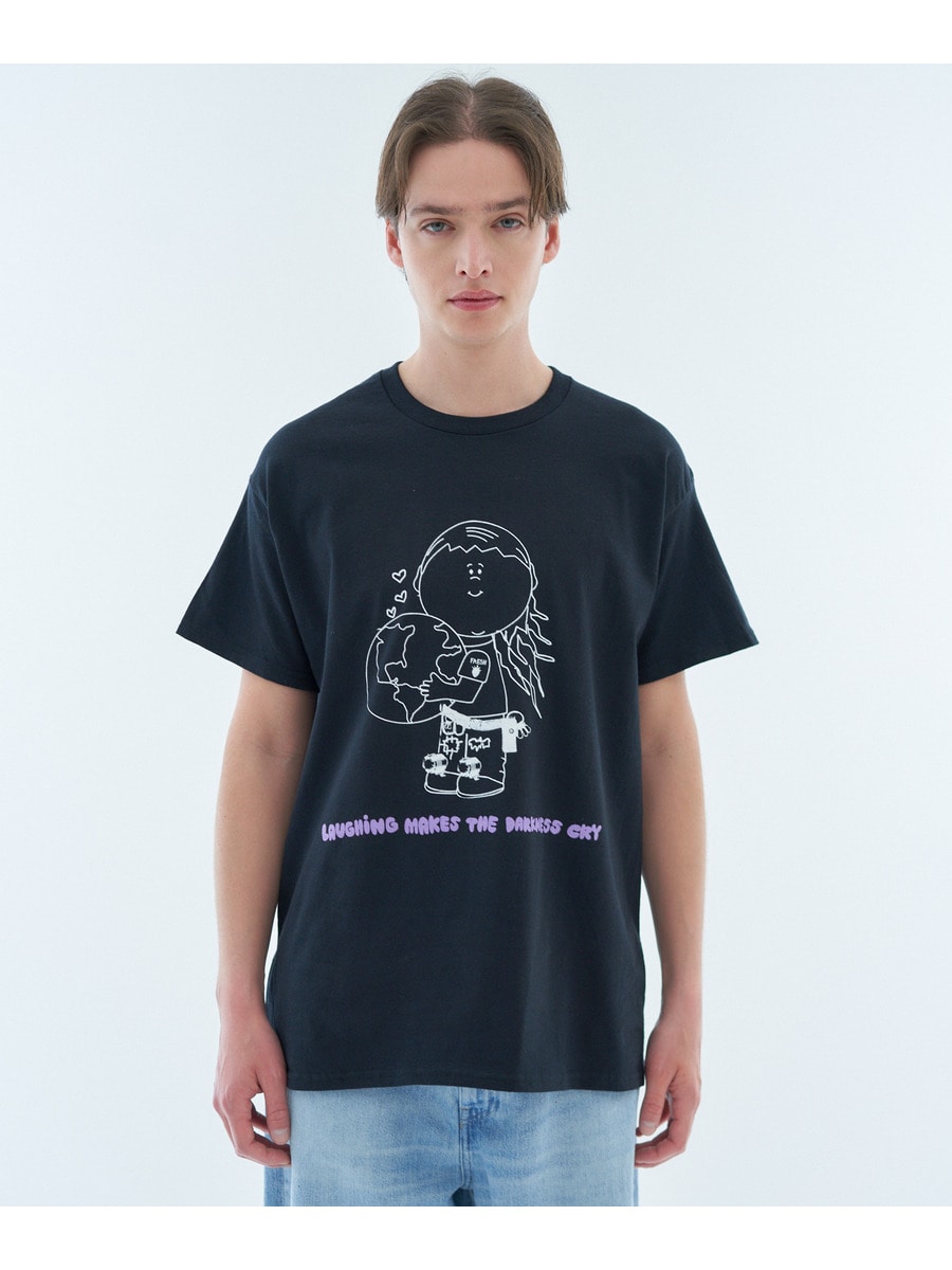 LAUGHiNG MAKES THE DARKNESS CRY T-SHIRT