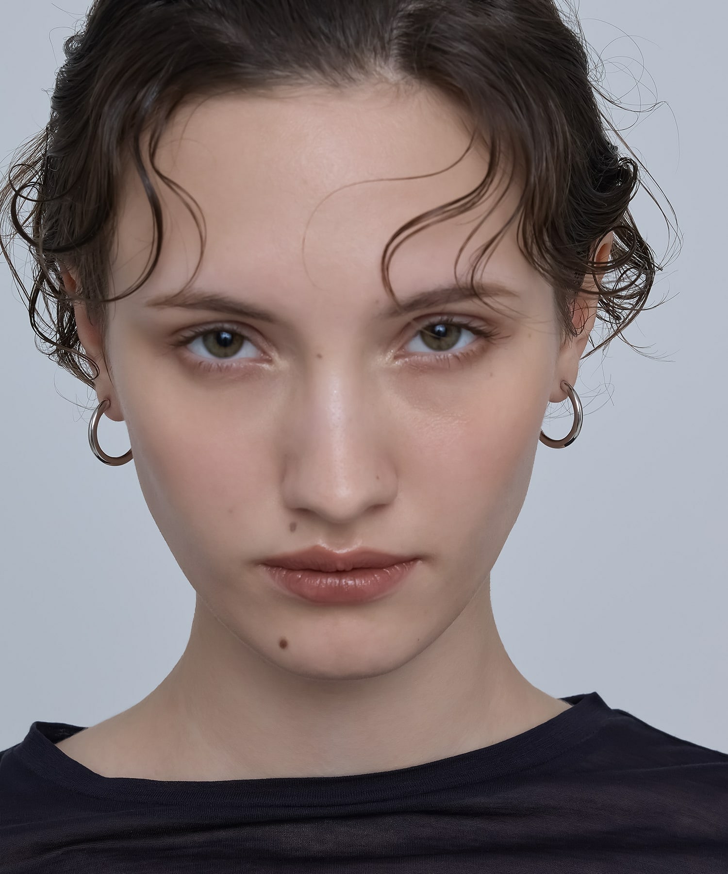 CLASSIC HOOPS MEDIUM ピアス