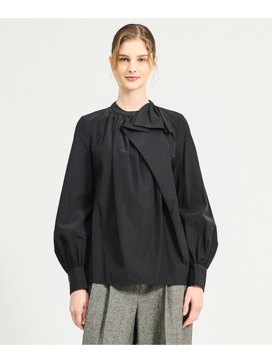 リボンタイ襟ブラウス