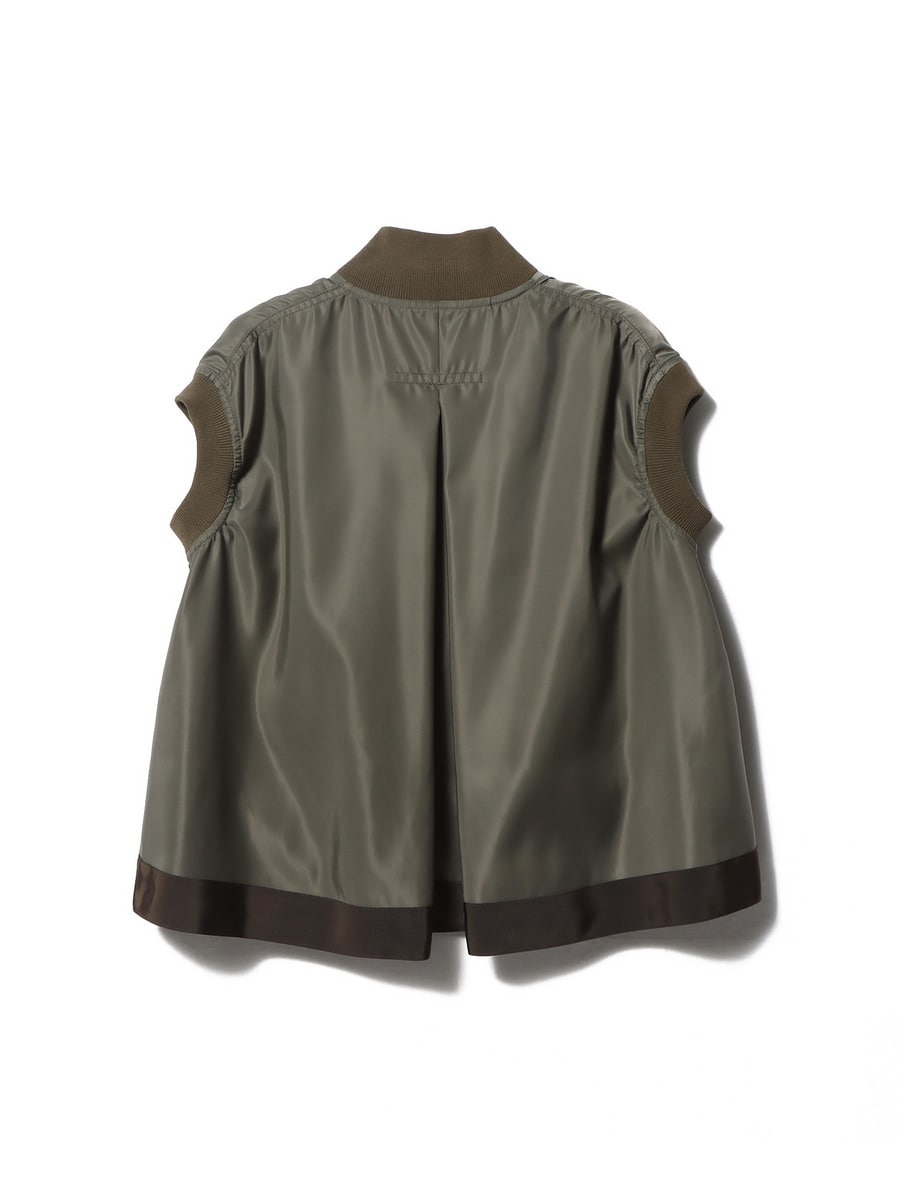 これからの季節に大活躍♪【sacai】 ナイロン フードベスト SACAI / ナイロンツイル フーディーベスト｜ESTNATION ONLINE