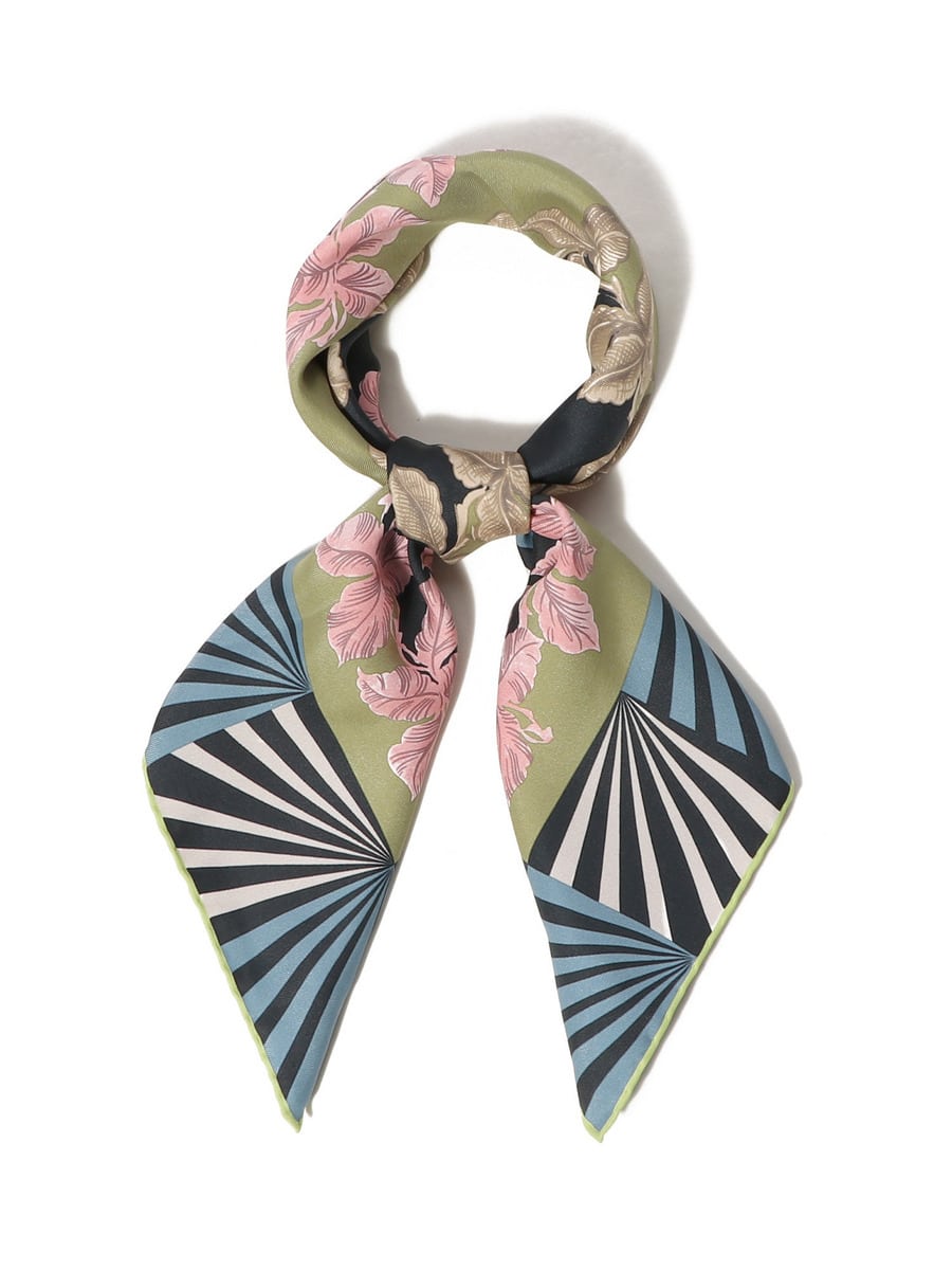 シルクスカーフ