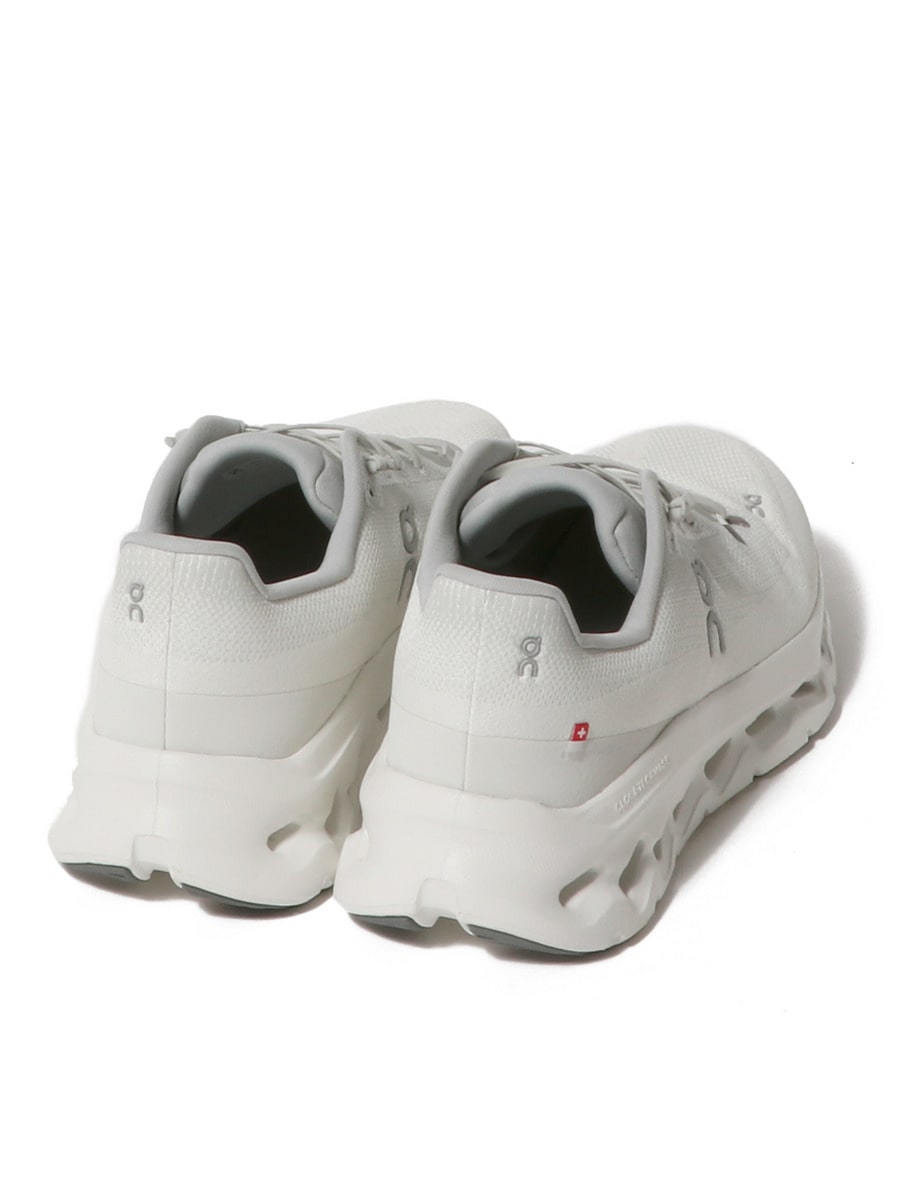 On / Cloudtilt｜ESTNATION ONLINE STORE｜エストネーション