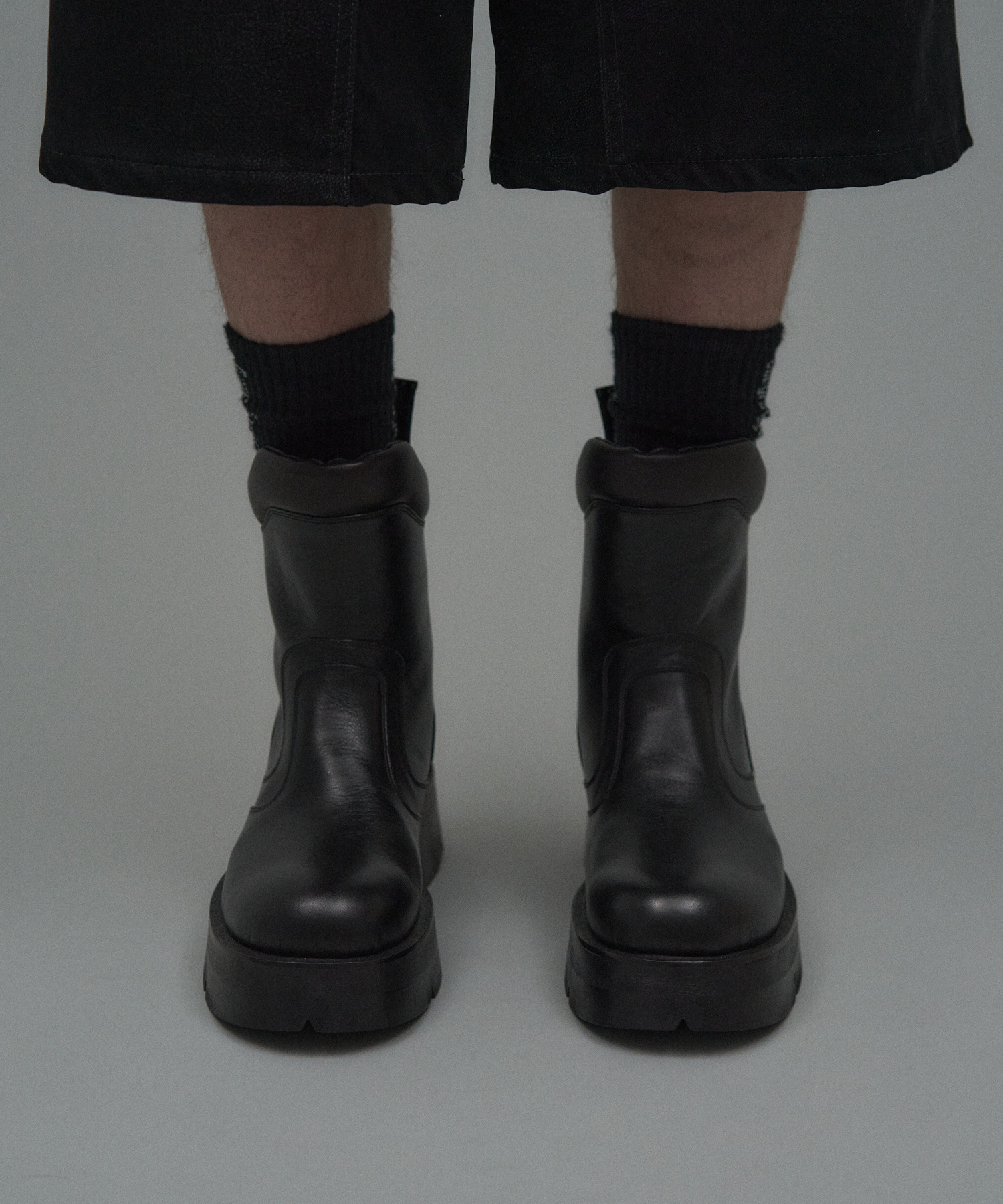 TATSUYAOCONOGI® バックジップブーツ