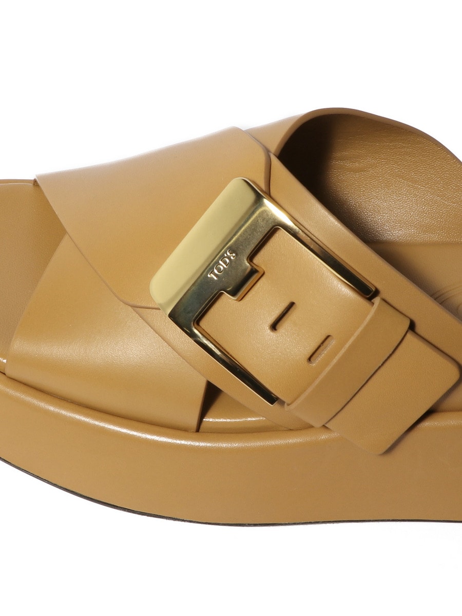 TOD'S / レザーサンダル｜ESTNATION ONLINE STORE｜エストネーション