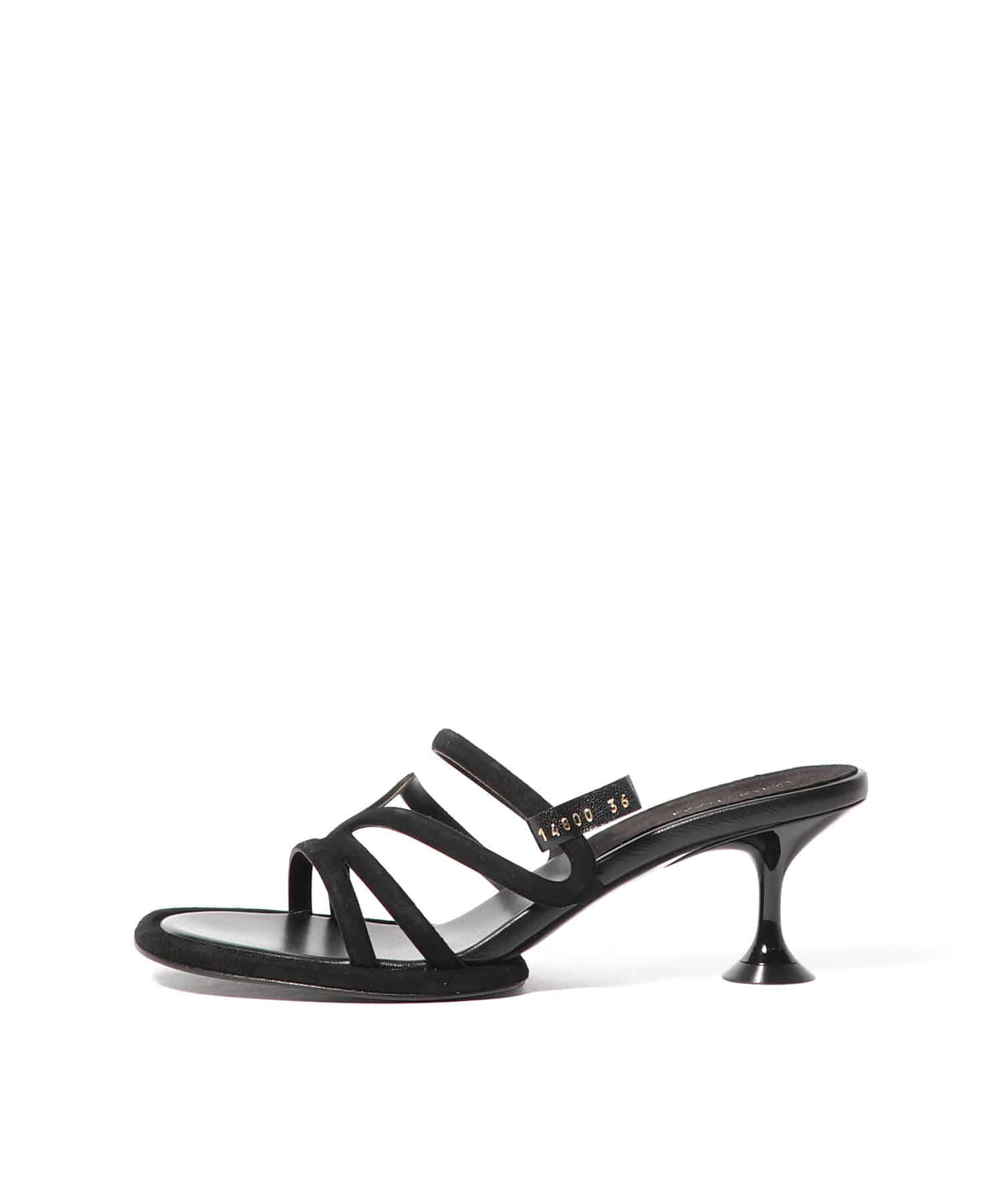 マルチストラップサンダル