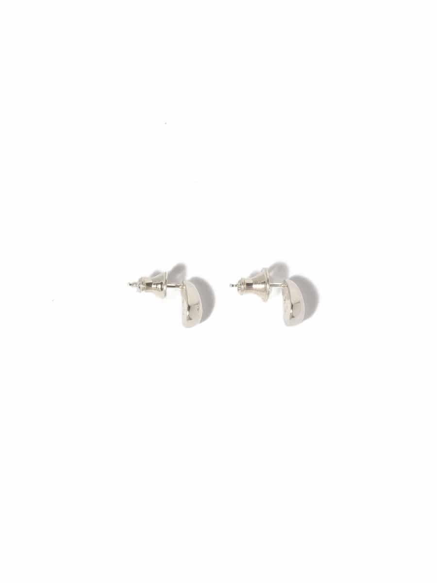 Tiny Egg Studs ピアス