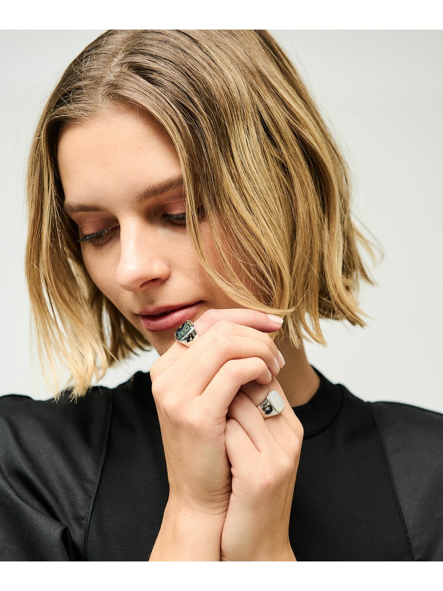 TOM WOOD / CUSHION WHITE MOTHER OF PEARL リング｜ESTNATION ONLINE