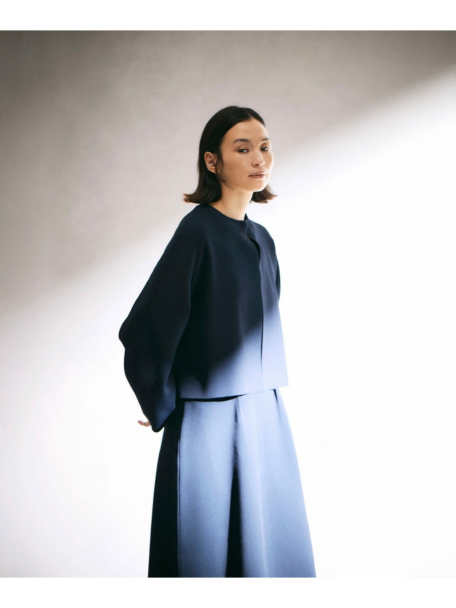 カーヴィーニットジャケット