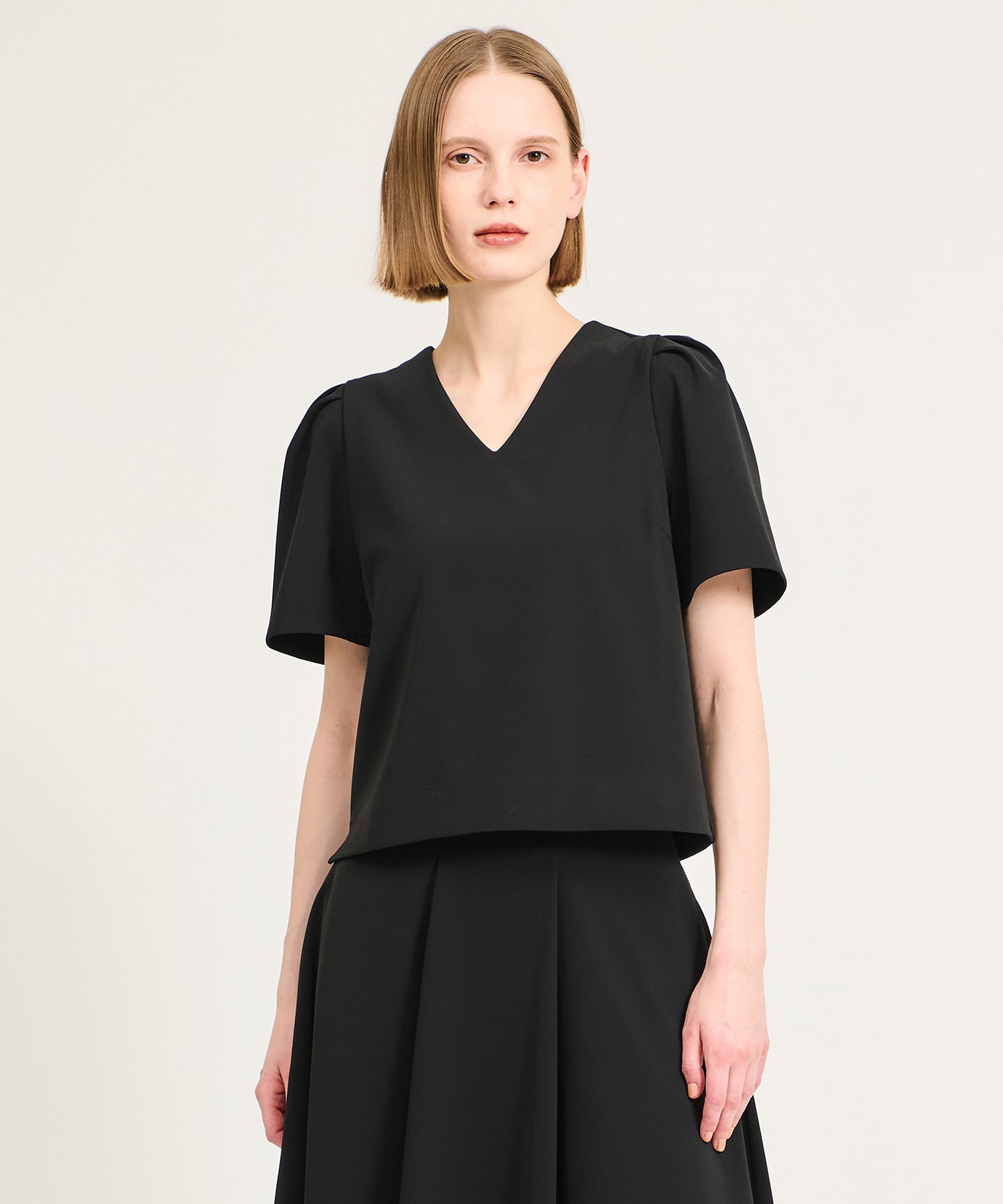 パフスリーブ ブラウス《EXCLUSIVE》