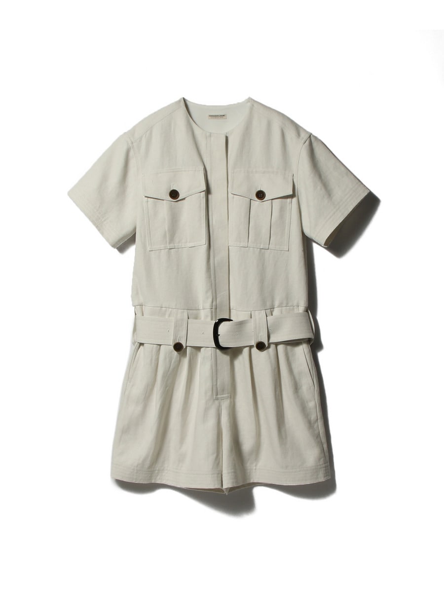 ジャンプスーツ