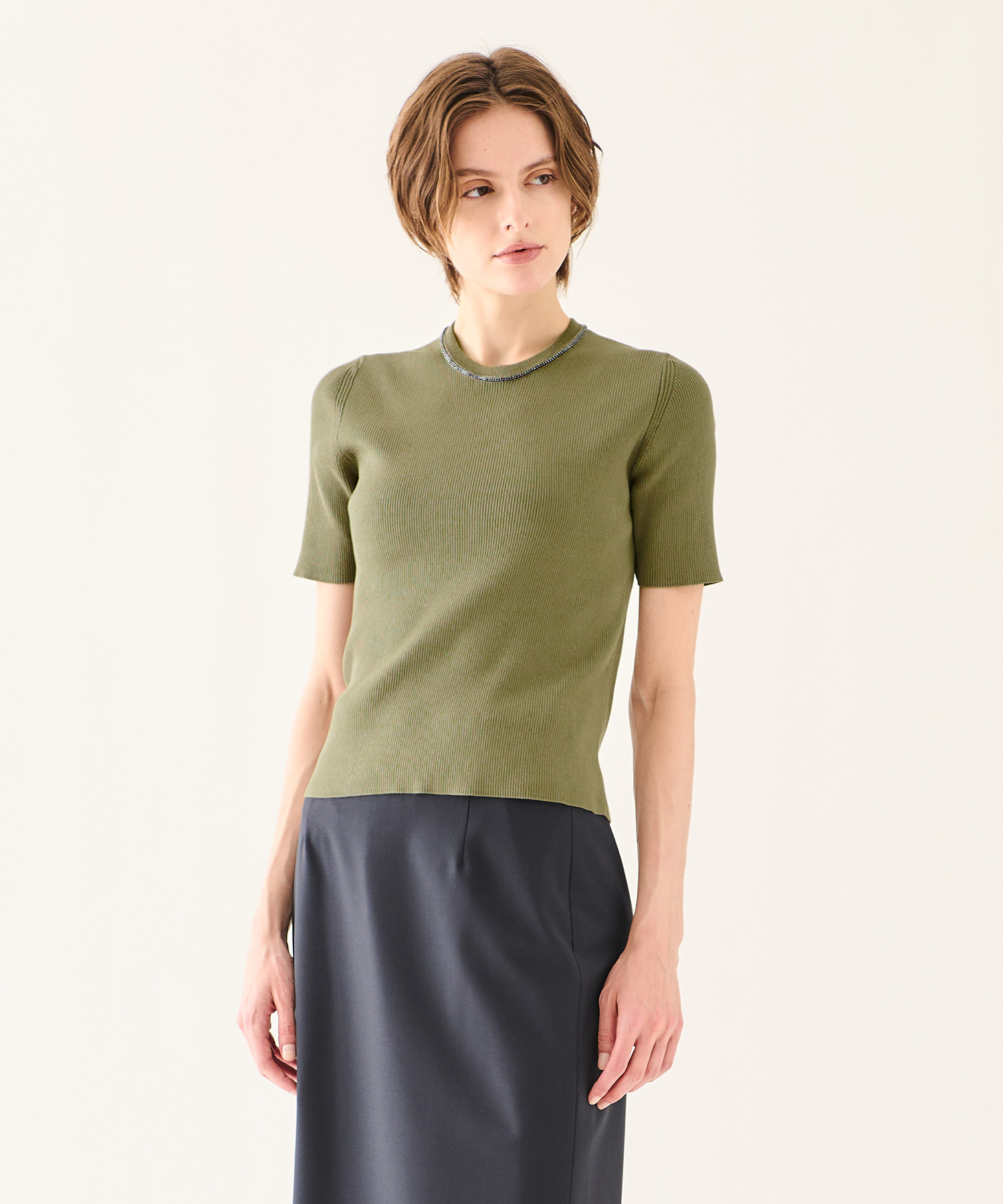 チェーンネックリブニット