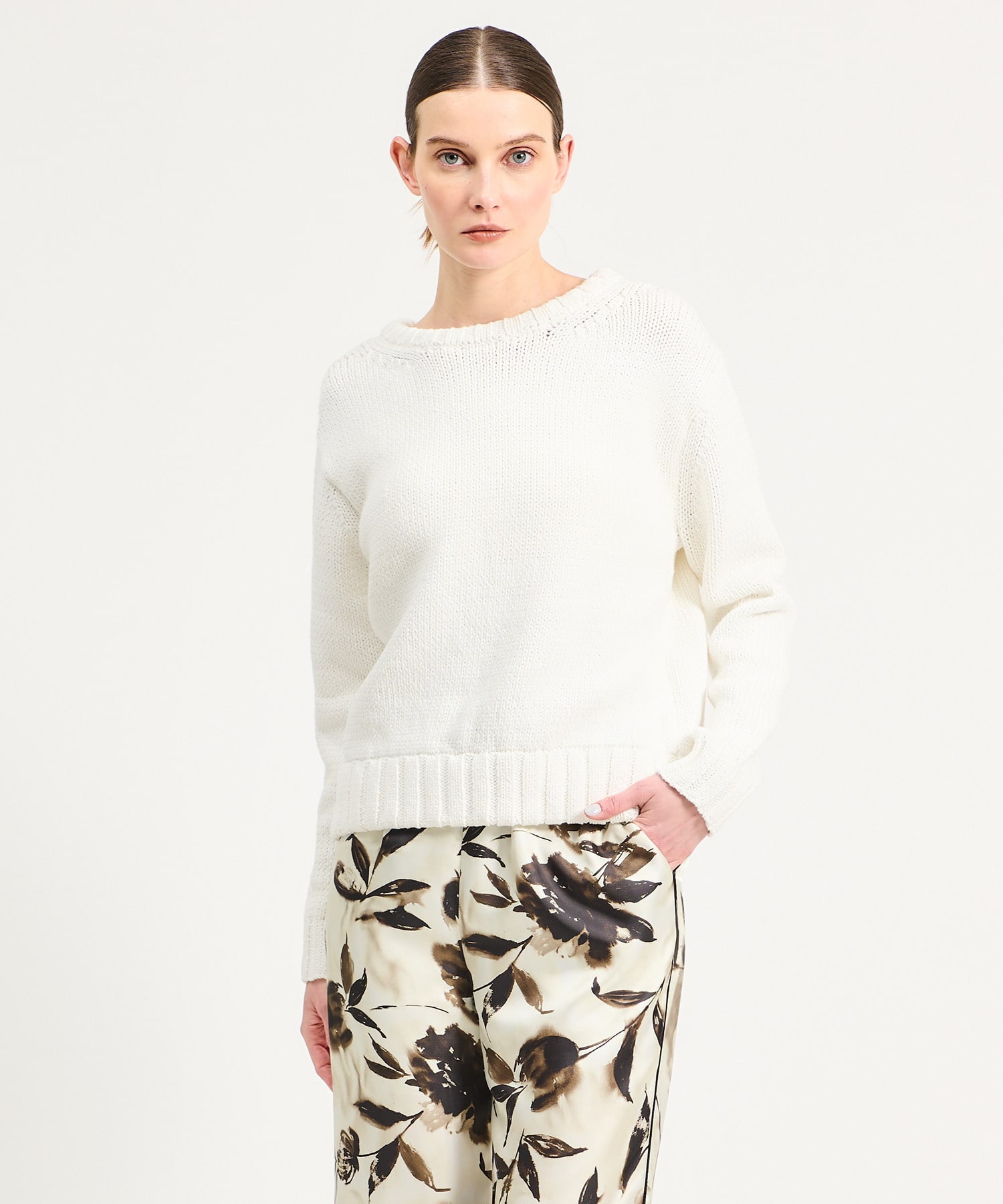 バックリボンニット《EXCLUSIVE》