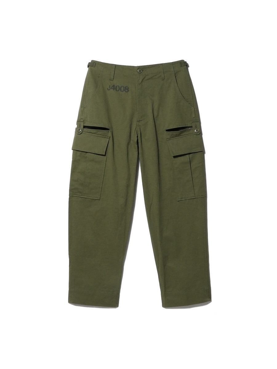 スリットミリタリーパンツ