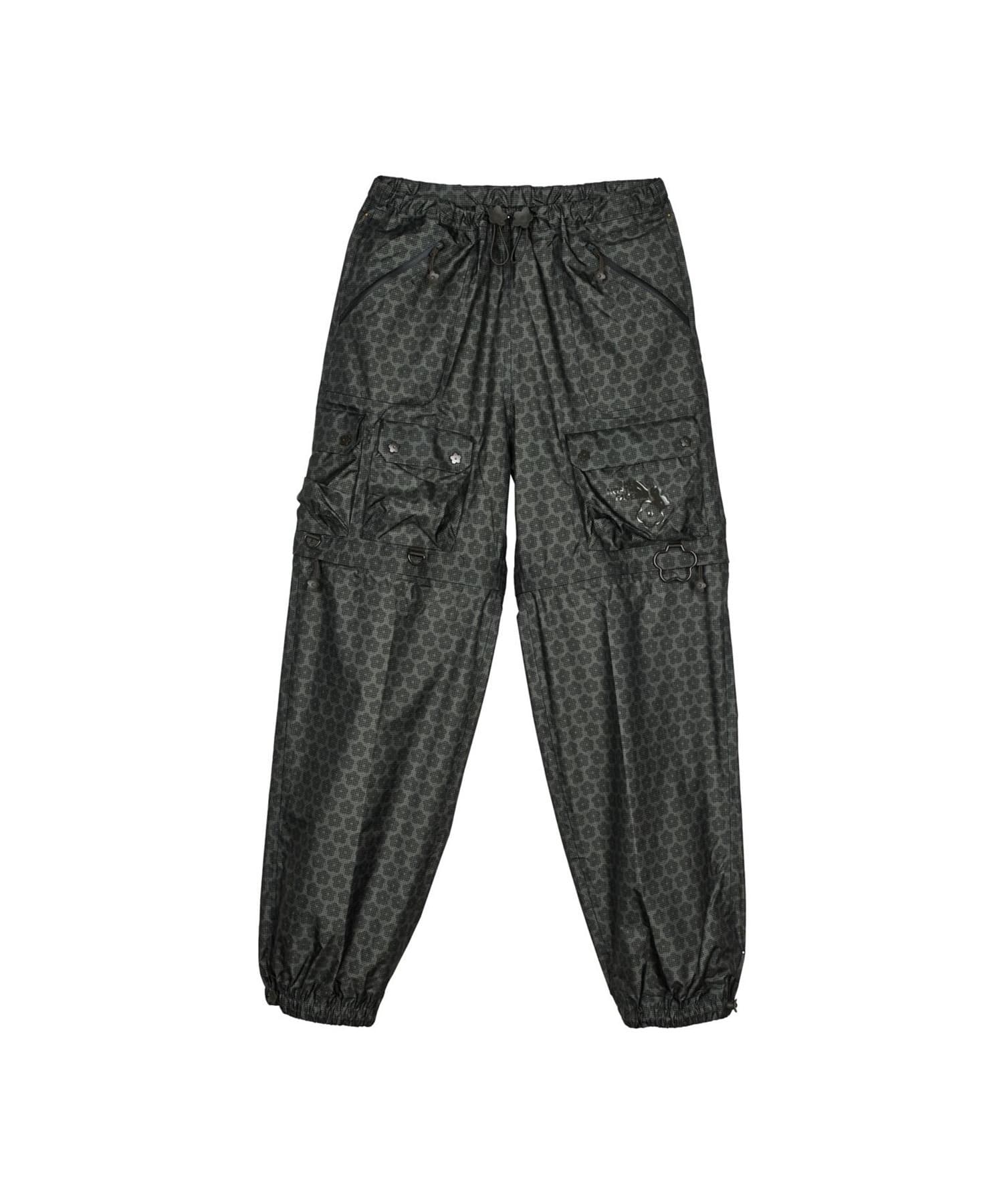 コンバーチブルパンツ