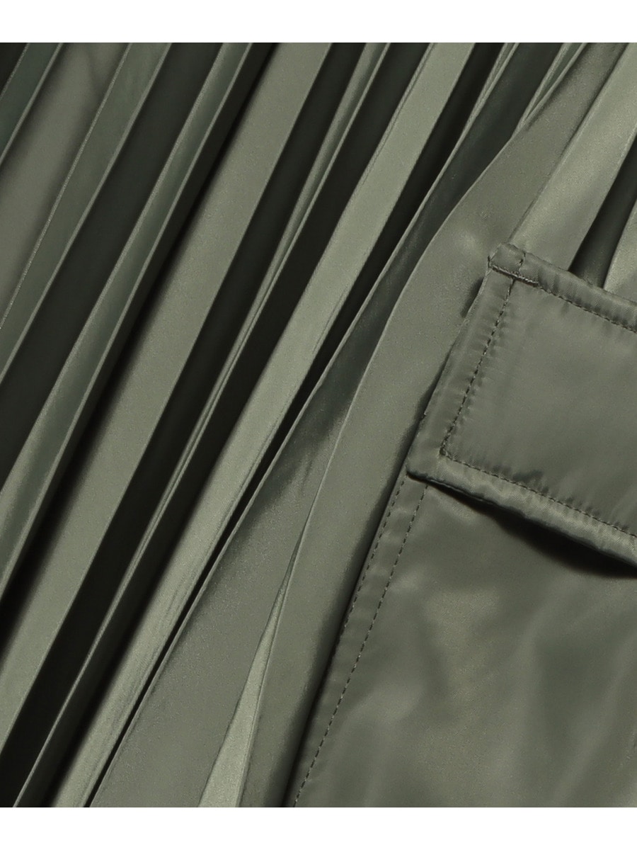sacai サカイ　フラワーエンブロイダリー　ナイロンスカート　カーキ　1 sacai（サカイ） 23SS Nylon Twill Skirt ナイロンツイルスカート 23