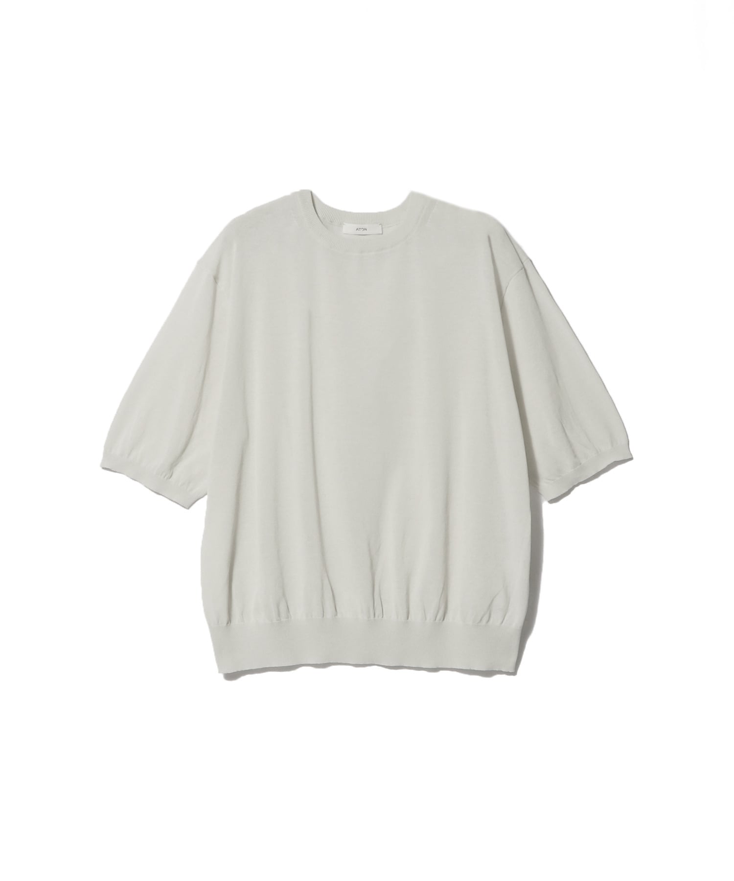 クルーネックセーター