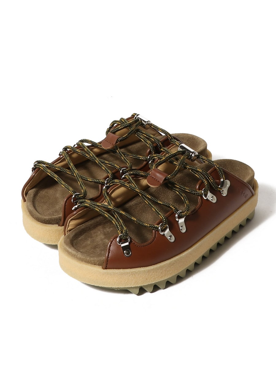 SACAI / Treck Slides サンダル｜ESTNATION ONLINE STORE