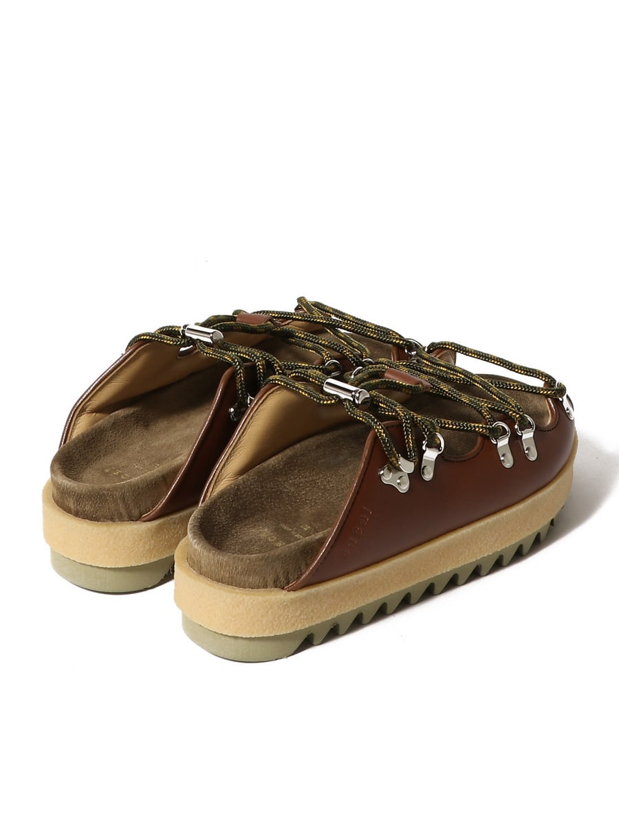 SACAI / Treck Slides サンダル｜ESTNATION ONLINE STORE