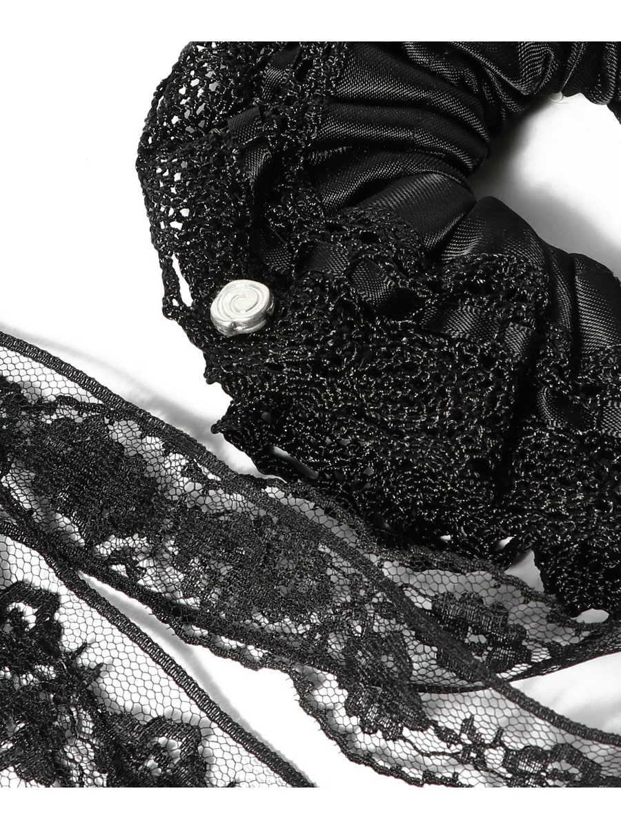LACE SCRUNCHIE
