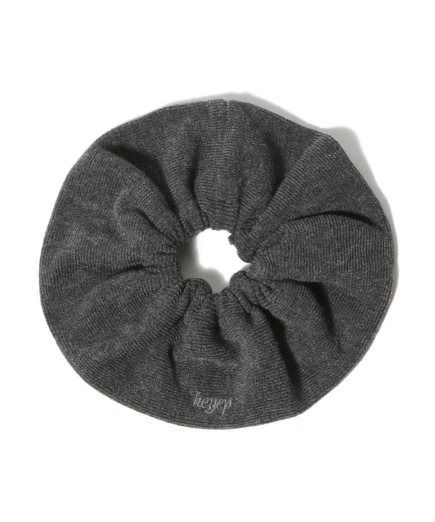 ニットロゴ シュシュ