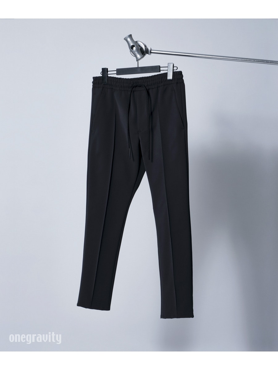 トラックパンツ