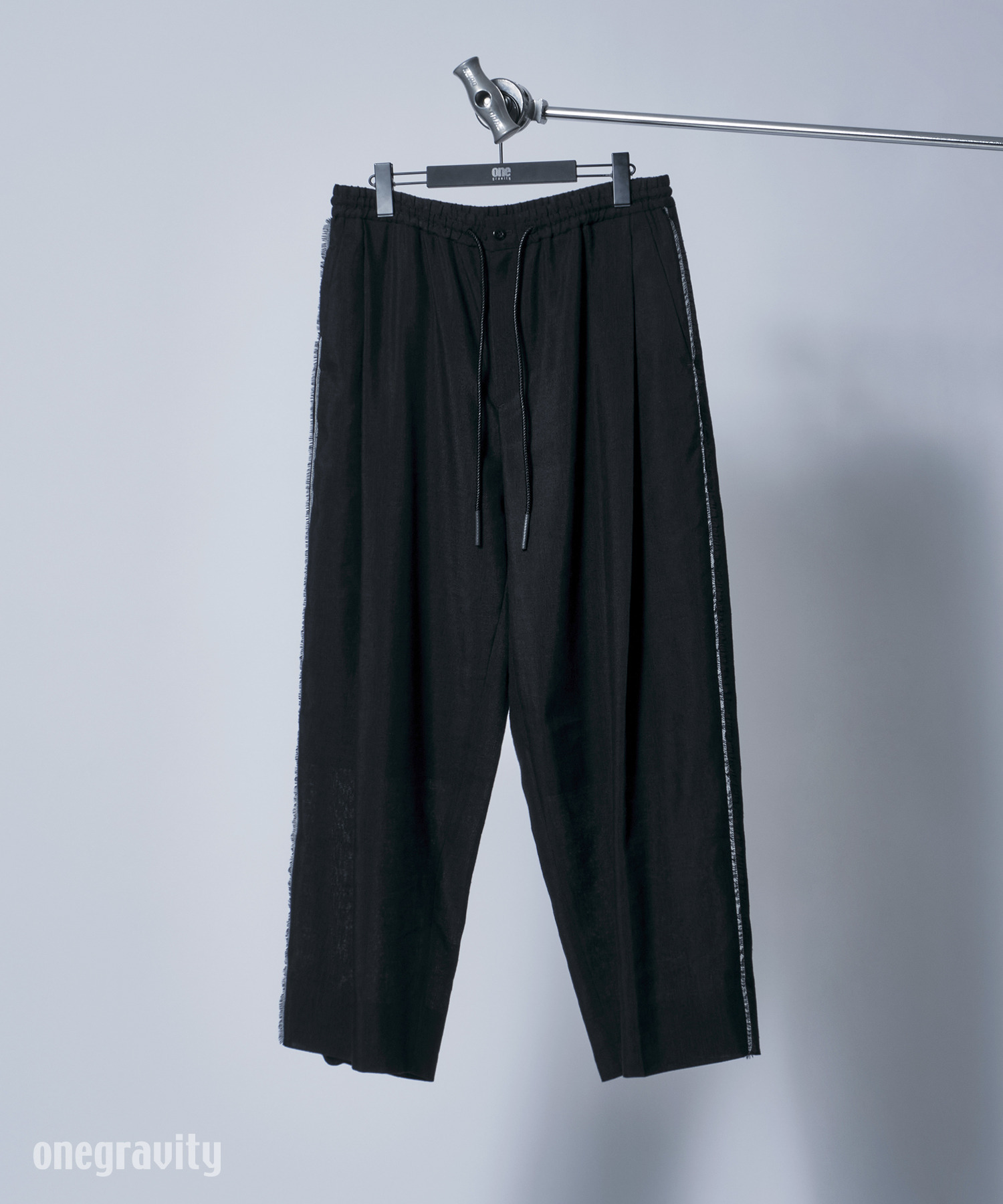 トルネード ワイドタックパンツ