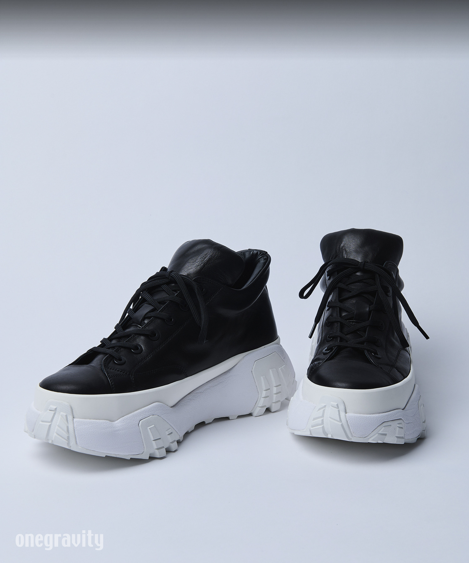 TATSUYAOCONOGI® チャンキーミッドカットスニーカー