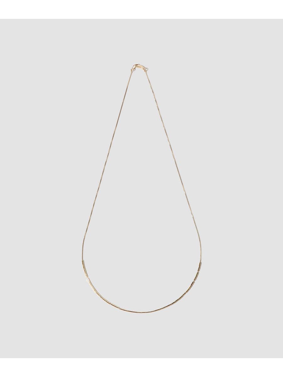  Dazzling chain necklace