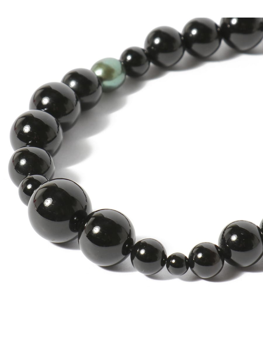 Many Moons Collar in Onyx ネックレス