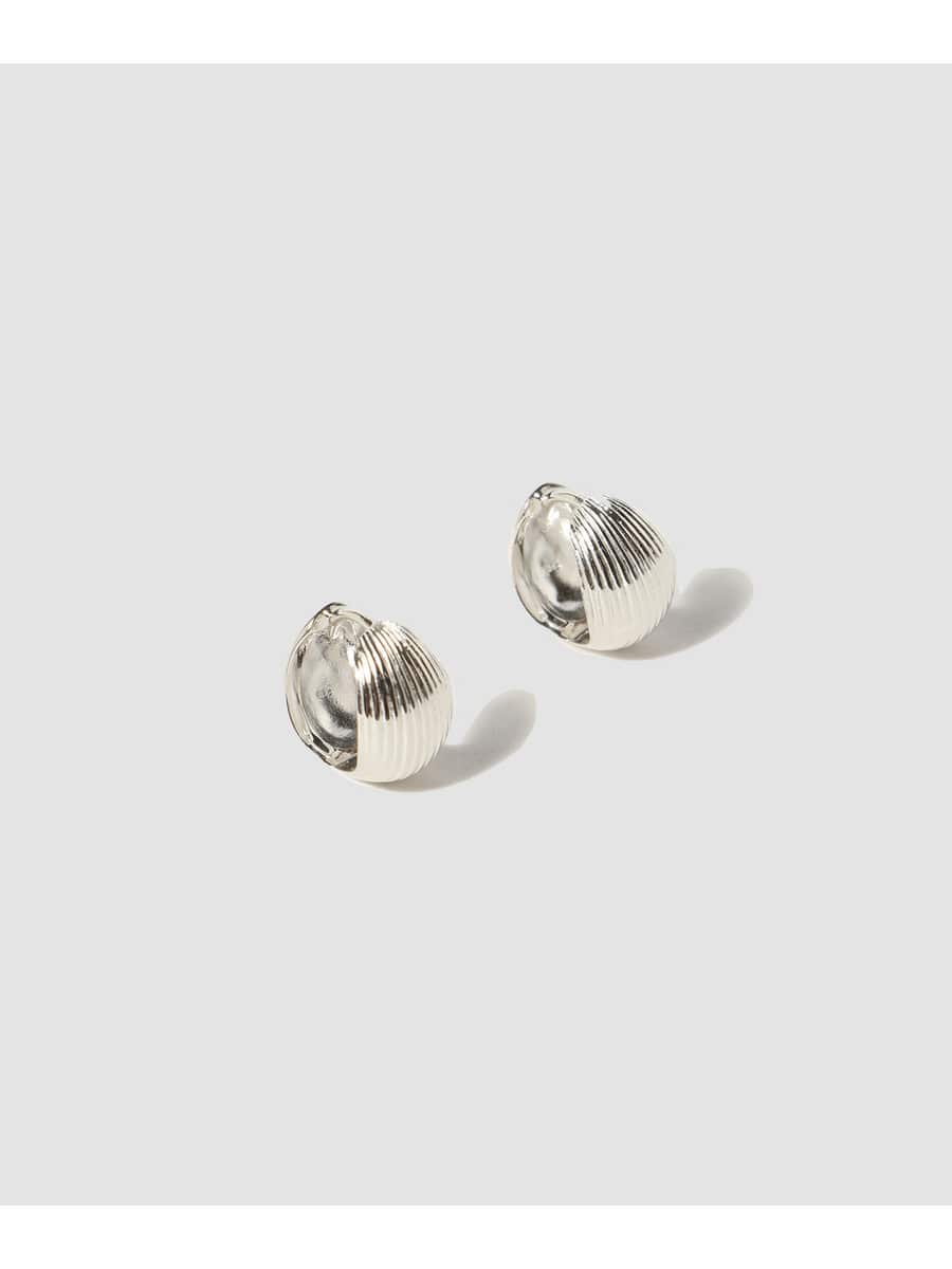 Reversible Hinged Hoops ピアス
