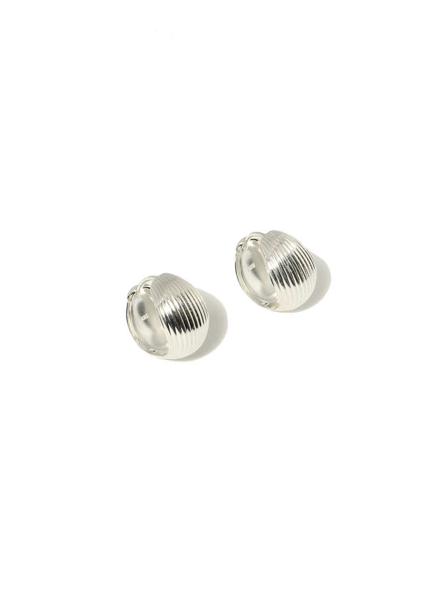 Reversible Hinged Hoops ピアス