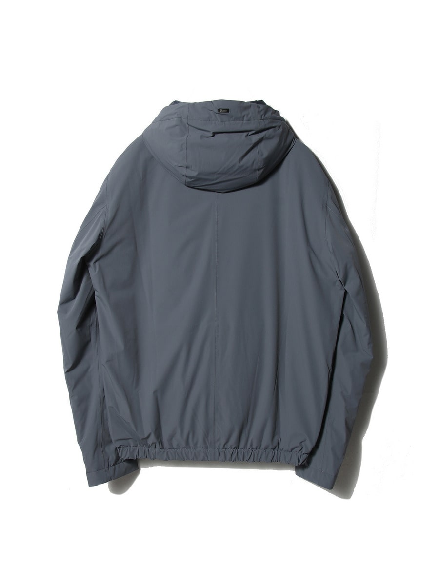 HERNO / 4ウェイストレッチ ナイロンジャケット＜HERNO RESORT