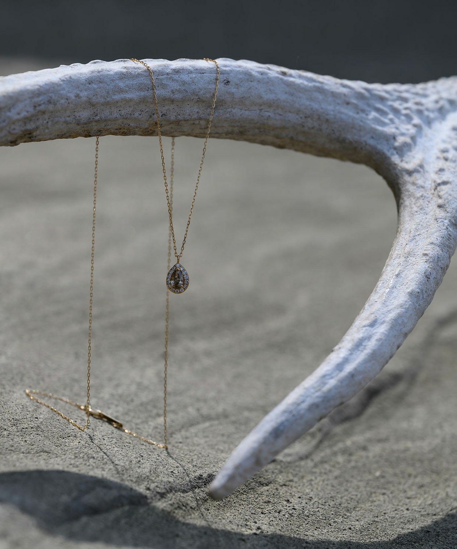 ブラウンダイヤモンド ドロップネックレス